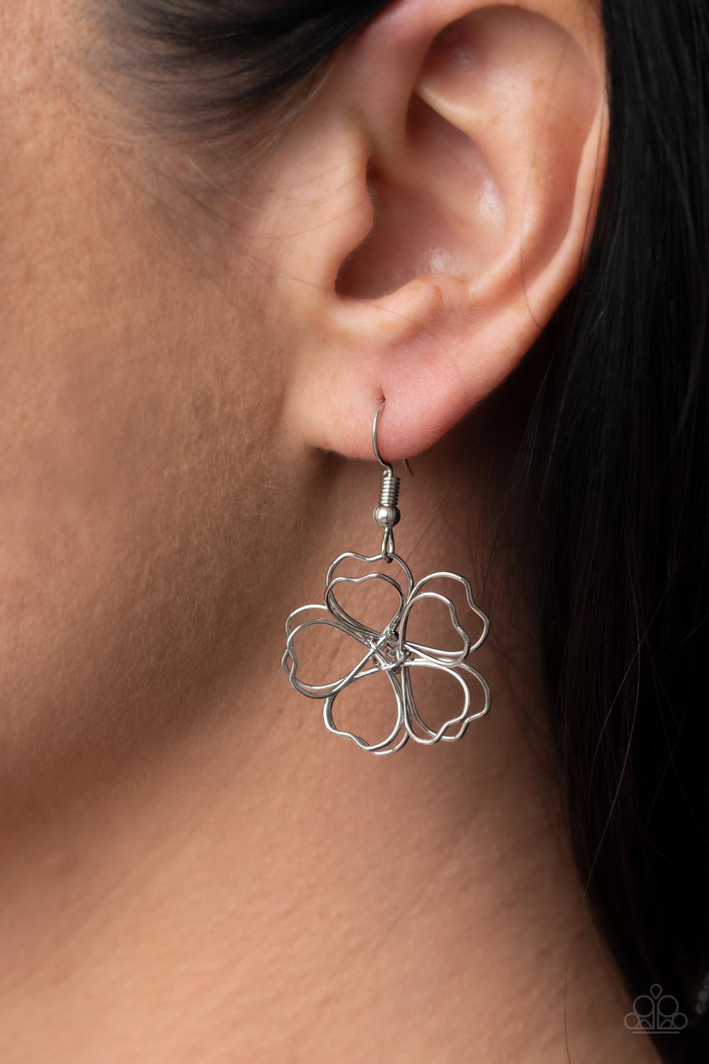 Paparazzi ♥ Time to GROW - Silver ♥ Necklace