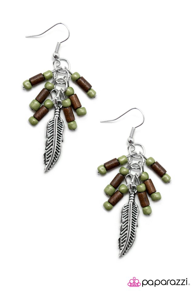 Paparazzi ♥ A High-Flier - Green ♥ Earrings