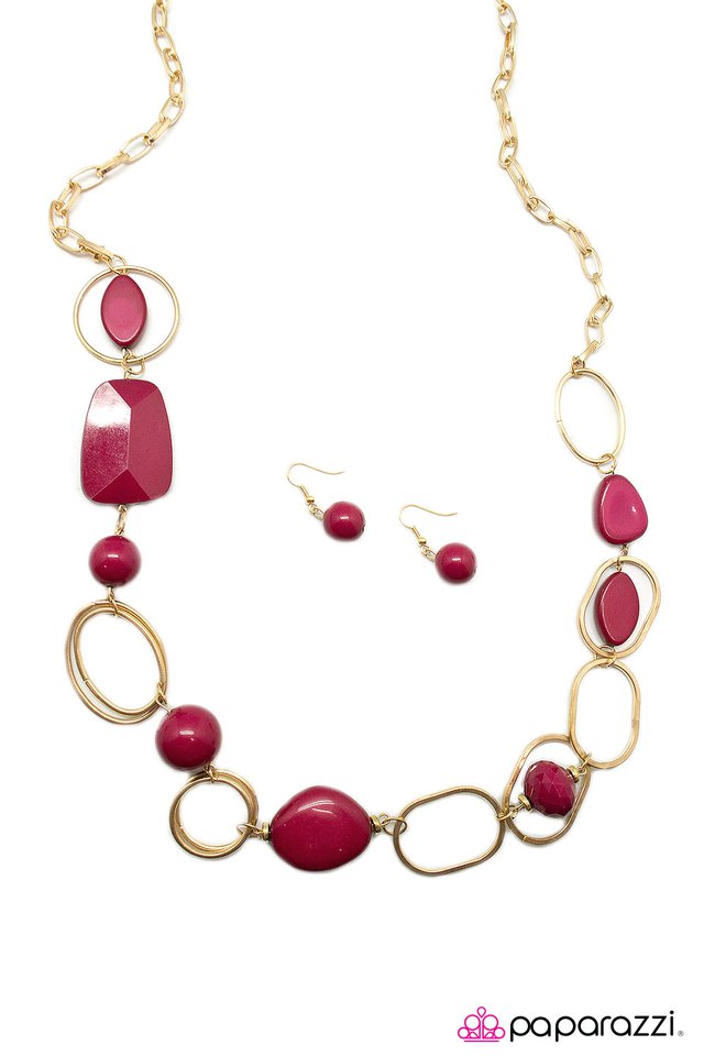Paparazzi ♥ Geo Queen - Pink ♥ Necklace