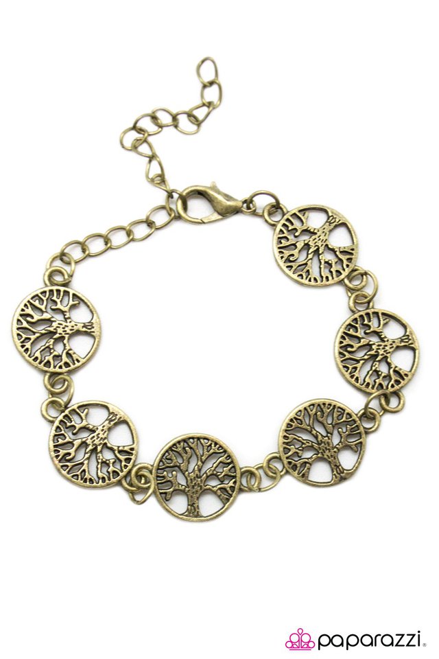Paparazzi ♥ Arbor Day - Brass ♥ Bracelet