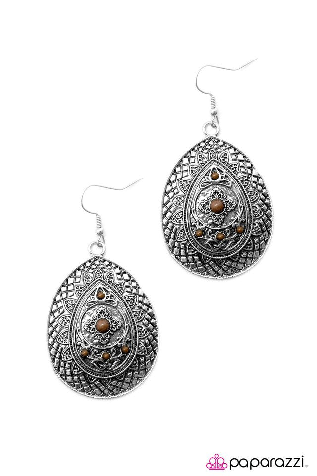 Paparazzi ♥ A Drop In The Bucket - Brown ♥ Earrings