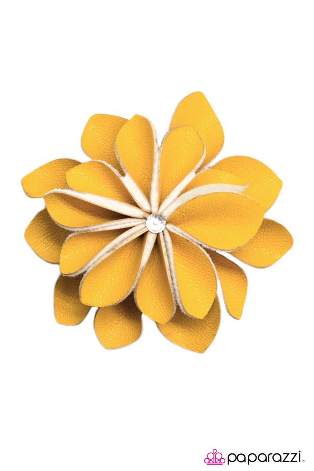Paparazzi ♥ Risky Business - Yellow ♥ Hair Clip