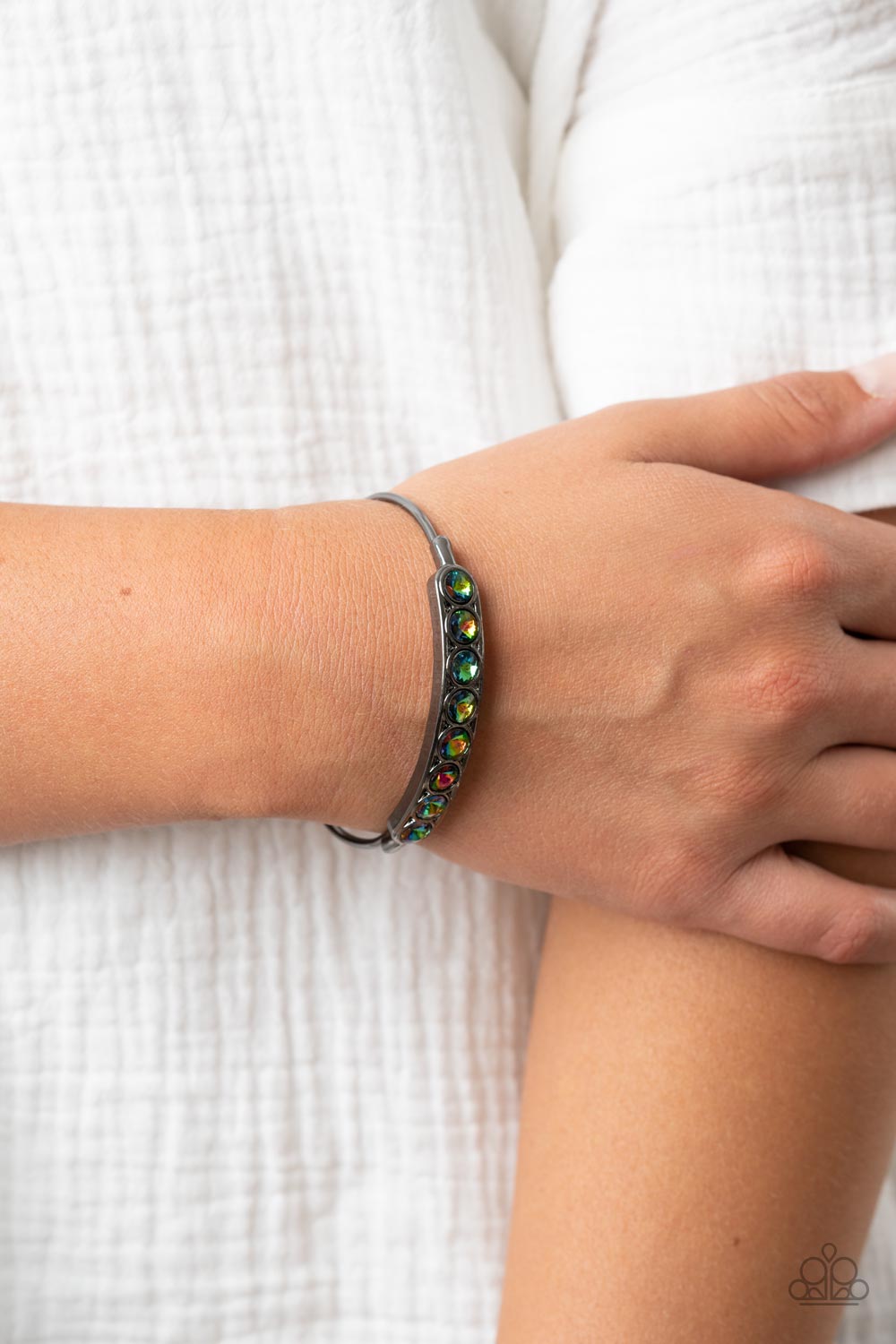 Paparazzi ♥ Vertigo Views - Multi ♥ Bracelet