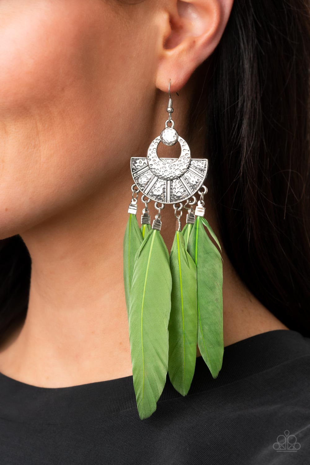 Paparazzi ♥ Plume Paradise - Green ♥ Earrings