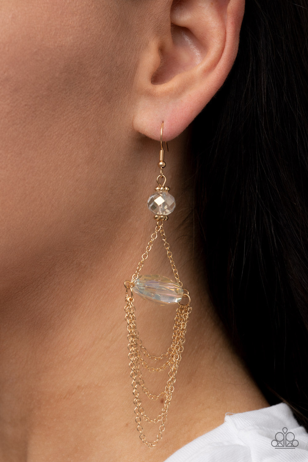 Paparazzi ♥ Ethereally Extravagant - Gold ♥ Earrings