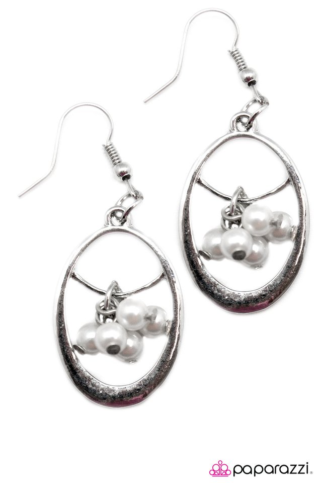 Paparazzi ♥ Hang Time - White ♥ Earrings
