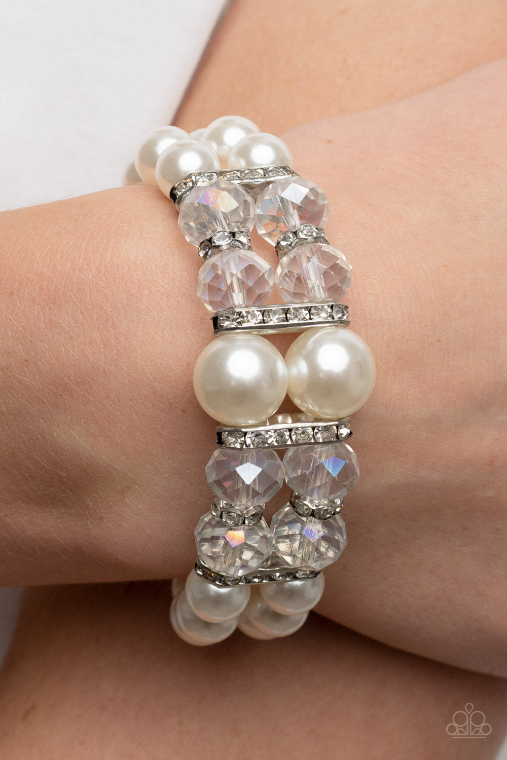 Paparazzi ♥ Timelessly Tea Party - White ♥ Bracelet