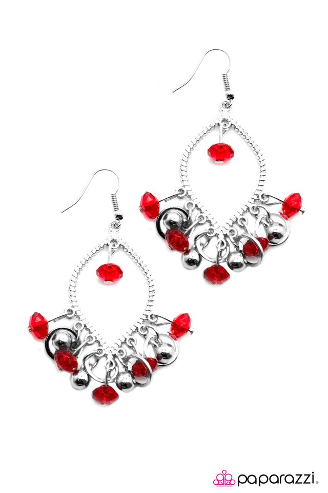 Paparazzi ♥ Hocus Pocus - Red ♥ Earrings