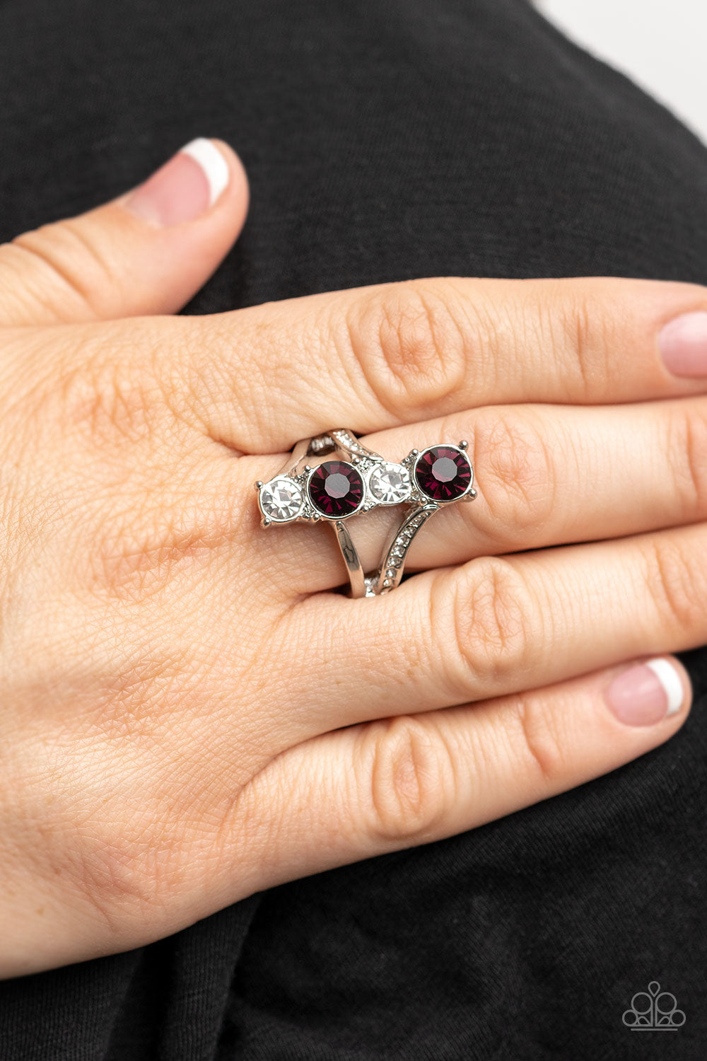 Paparazzi ♥ Duplicating Dazzle - Purple ♥ Ring