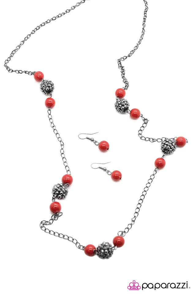 Paparazzi ♥ The Rocker - Red ♥ Necklace