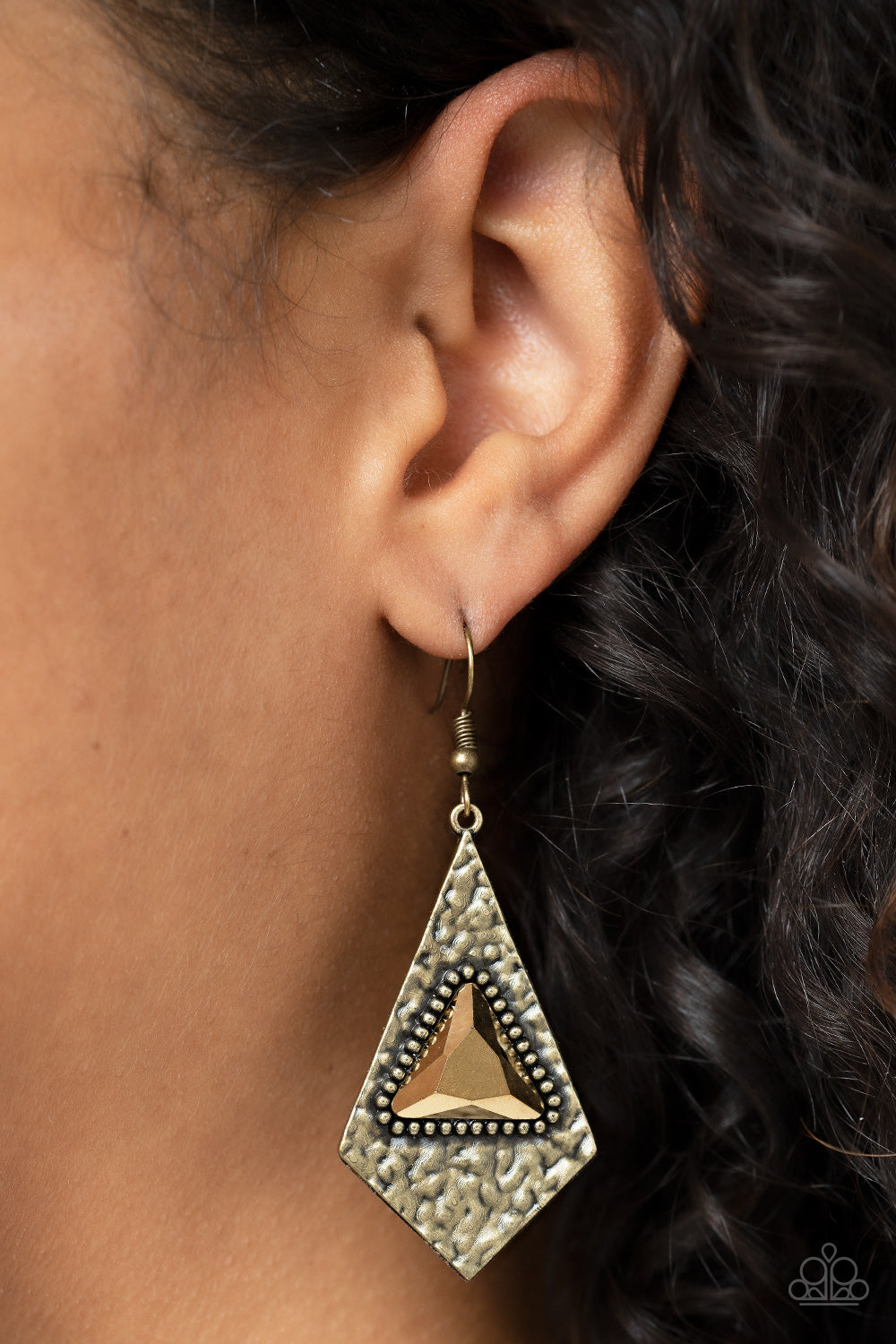 Paparazzi ♥ Cosmic Destination - Brass ♥ Earrings