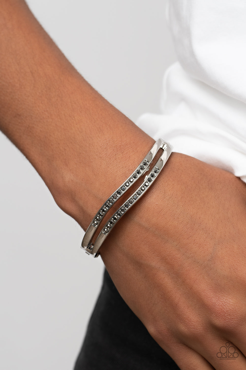 Paparazzi ♥ Gen Z Glamour - Silver ♥ Bracelet