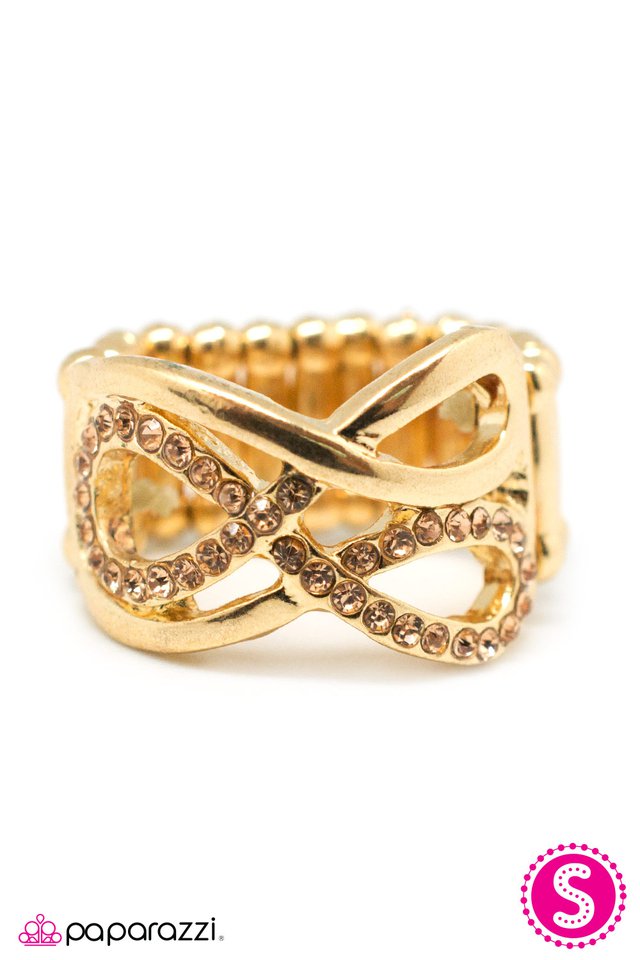 Paparazzi ♥ Endlessly Endless - Gold ♥ Ring