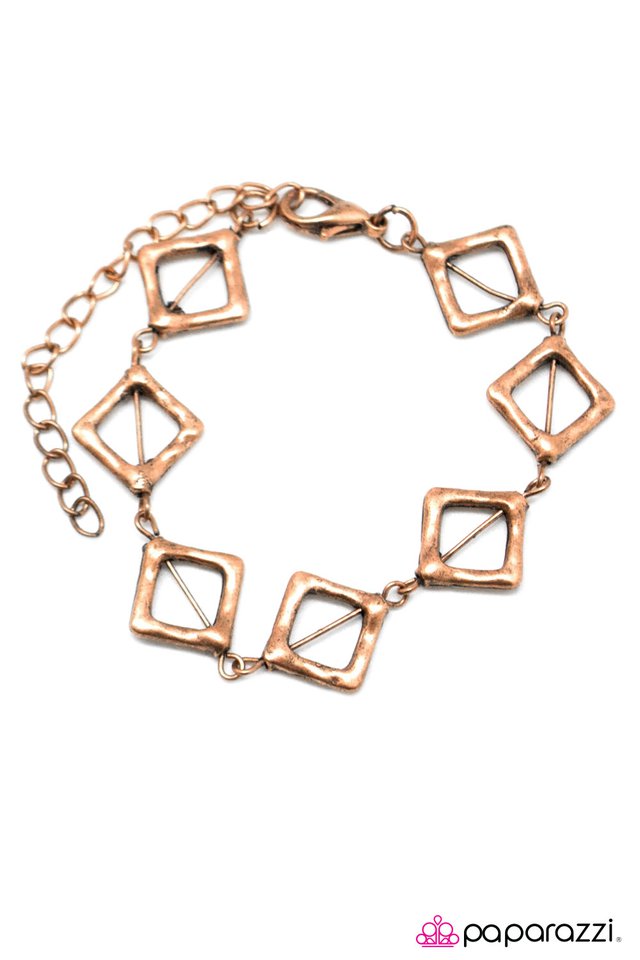 Paparazzi ♥ Whats Your Angle? - Copper ♥ Bracelet