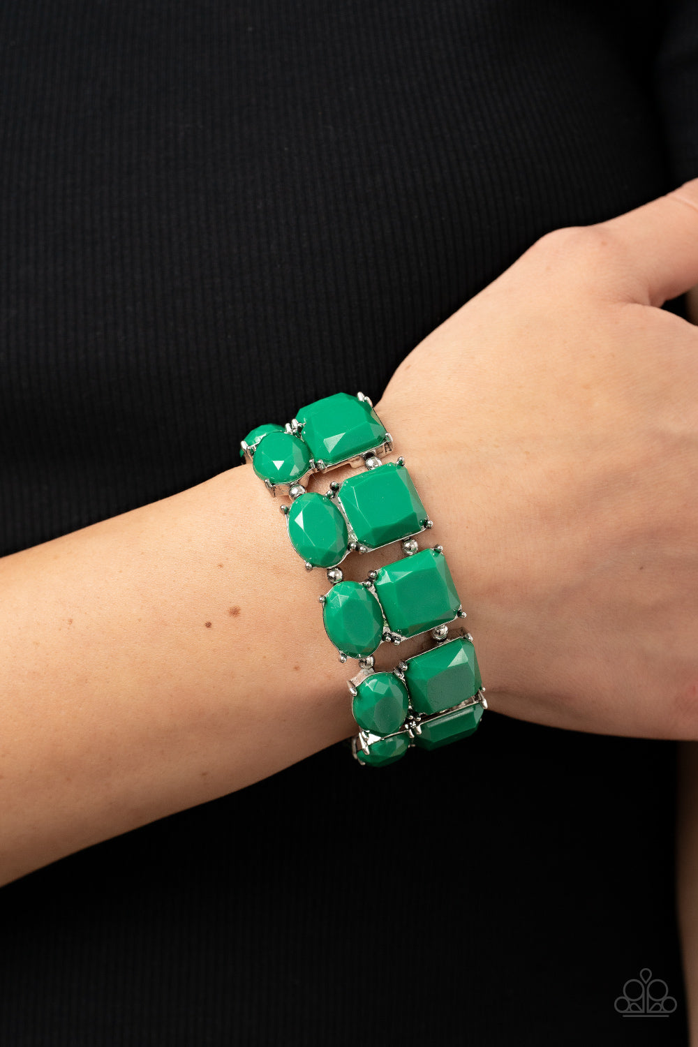 Paparazzi ♥ Dont Forget Your Toga - Green ♥ Bracelet