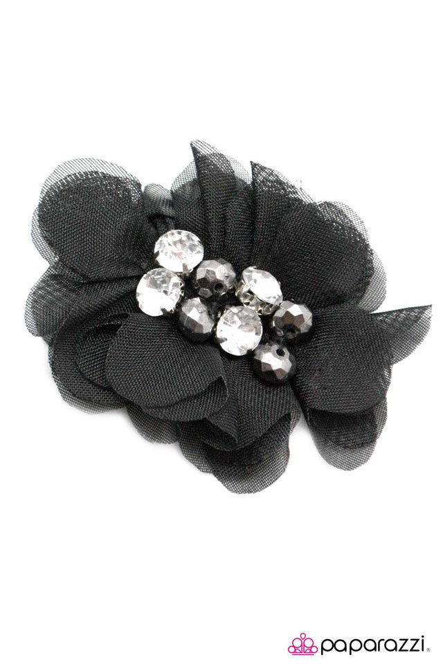 Paparazzi ♥ A Mere Twinkle - Black ♥ Hair Clip