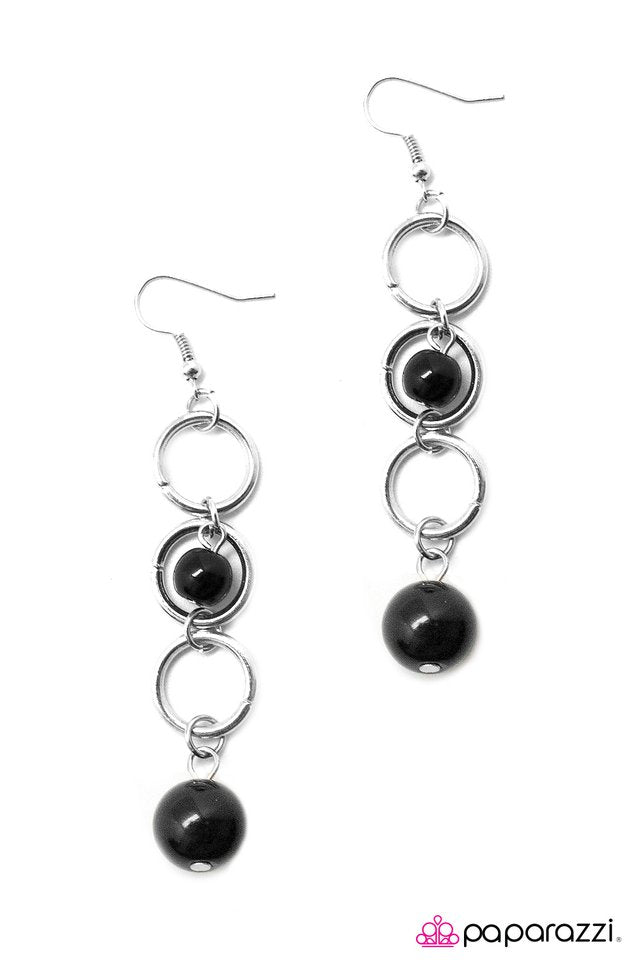 Paparazzi ♥ Blast Off - Black ♥ Earrings