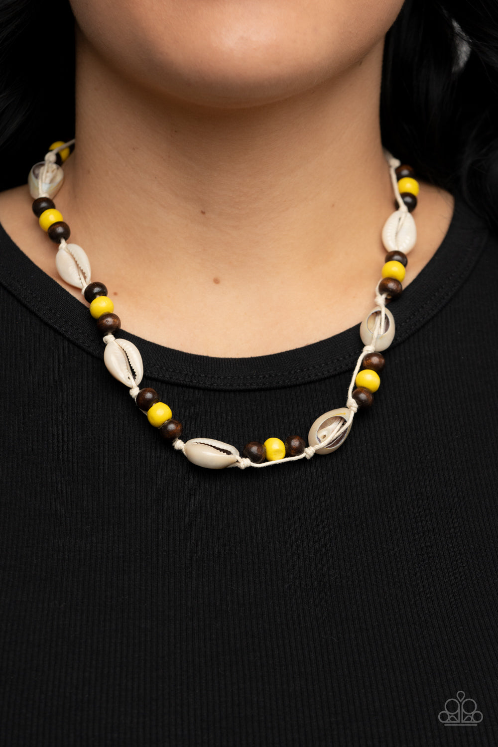 Paparazzi ♥ Bermuda Beachcomber - Yellow ♥ Necklace