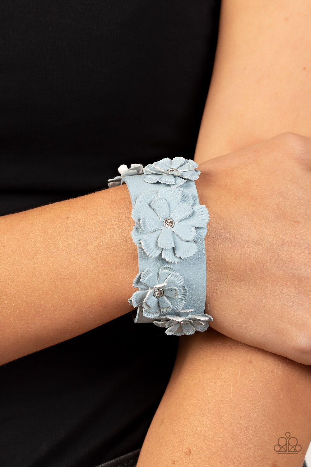 Paparazzi ♥ What Do You Pro-POSIES - Blue ♥ Bracelet