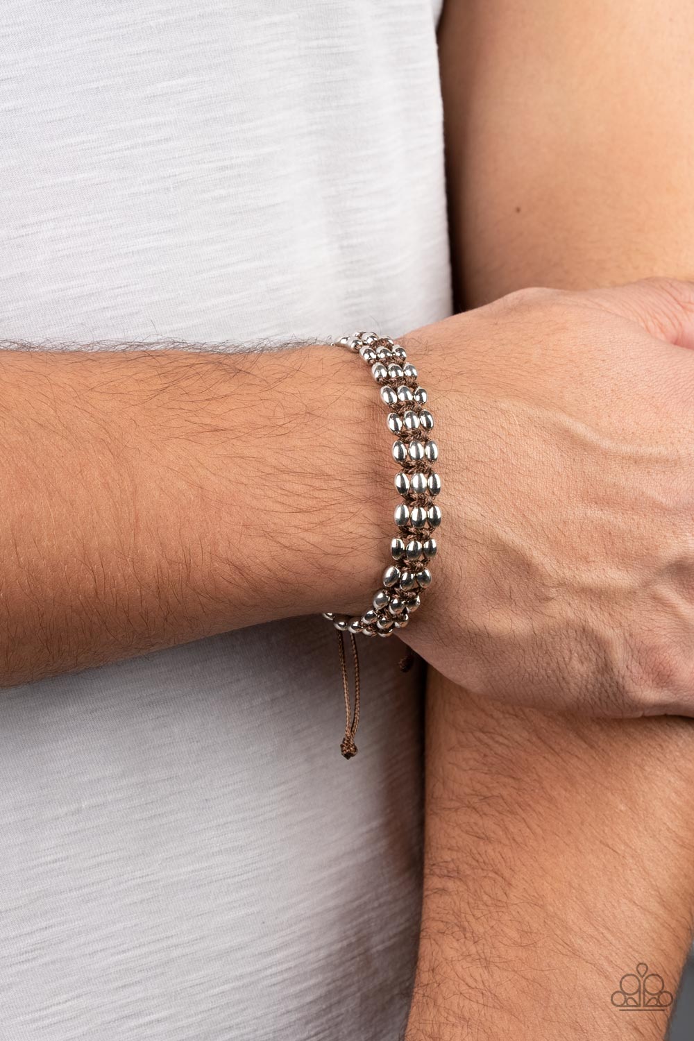 a-true-bead-liever-brown-p9ur-bnxx-616xx