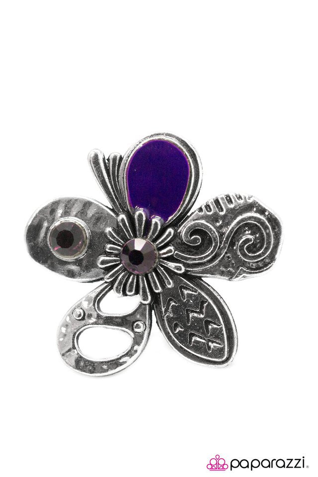 Paparazzi ♥ Let It Fly - Purple ♥ Ring