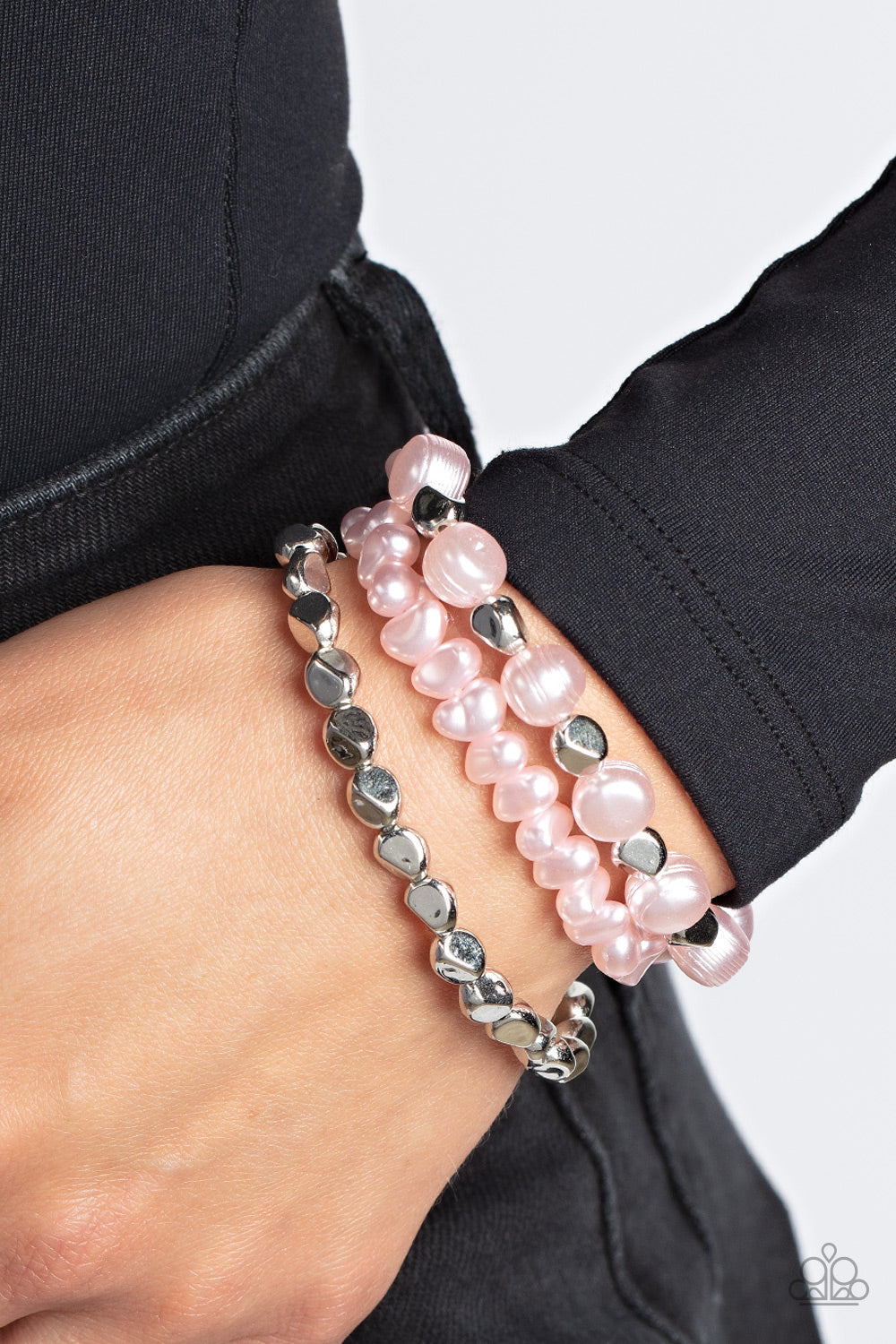 Paparazzi ♥ Shoreside Soiree - Pink ♥ Bracelet