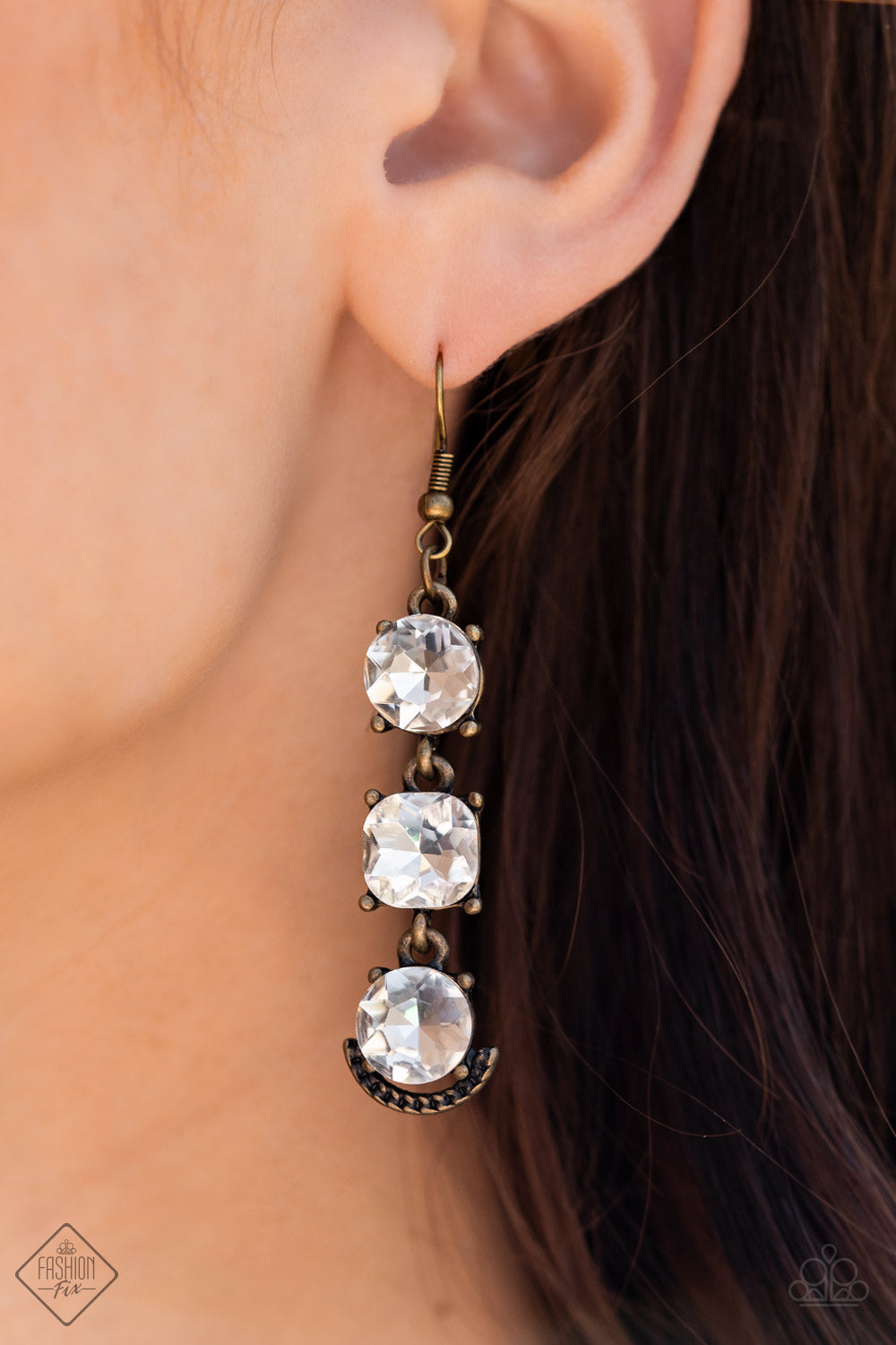 Paparazzi ♥ Determined to Dazzle - Brass ♥ Earrings