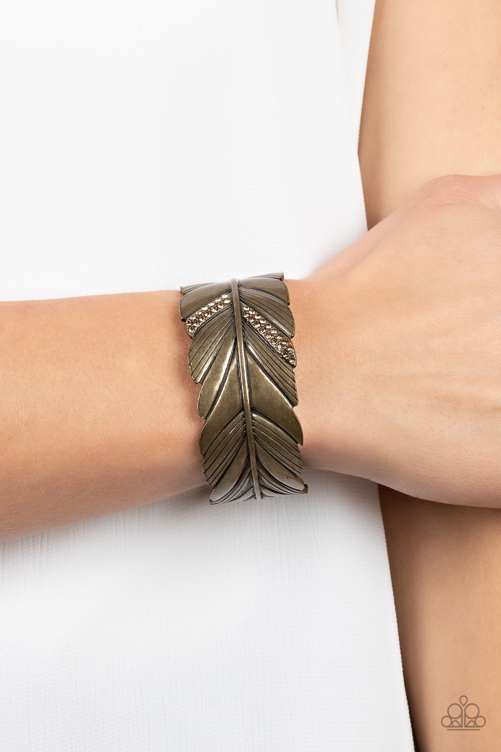 party-fowl-brass-p9se-brxx-108xx