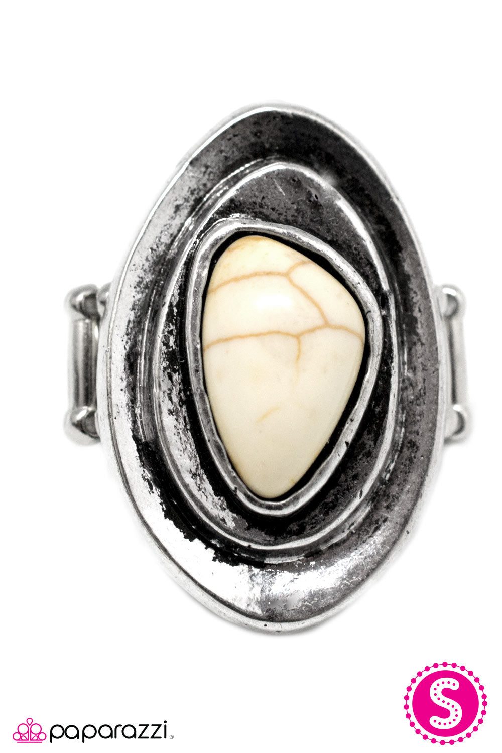 Paparazzi ♥ The Final Frontier - White ♥ Ring