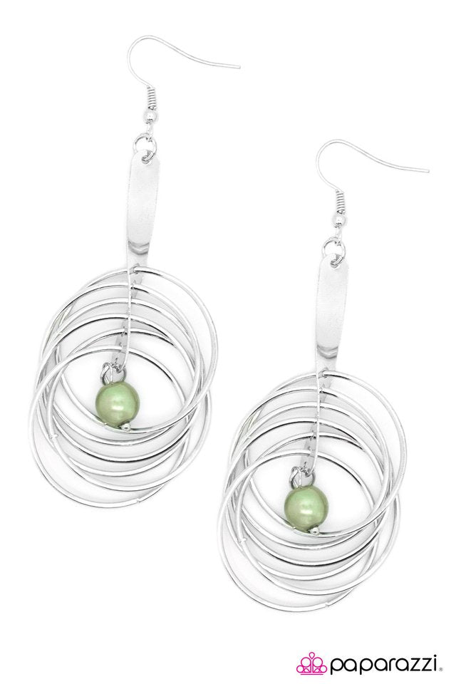 Paparazzi ♥ Space Cadet - Green ♥ Earrings