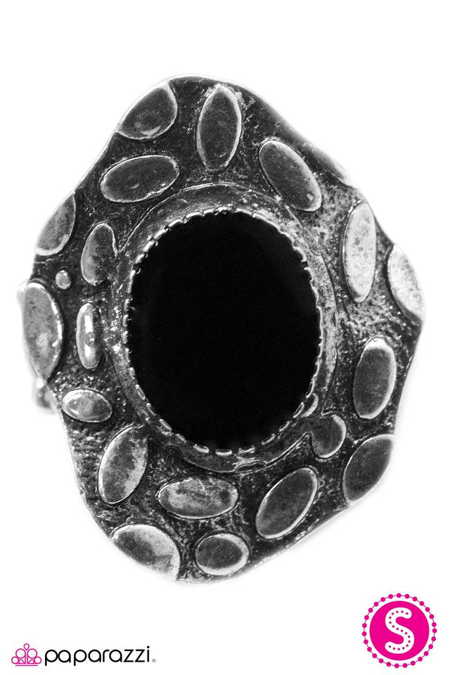 Paparazzi ♥ On A Cellular Level - Black ♥ Ring