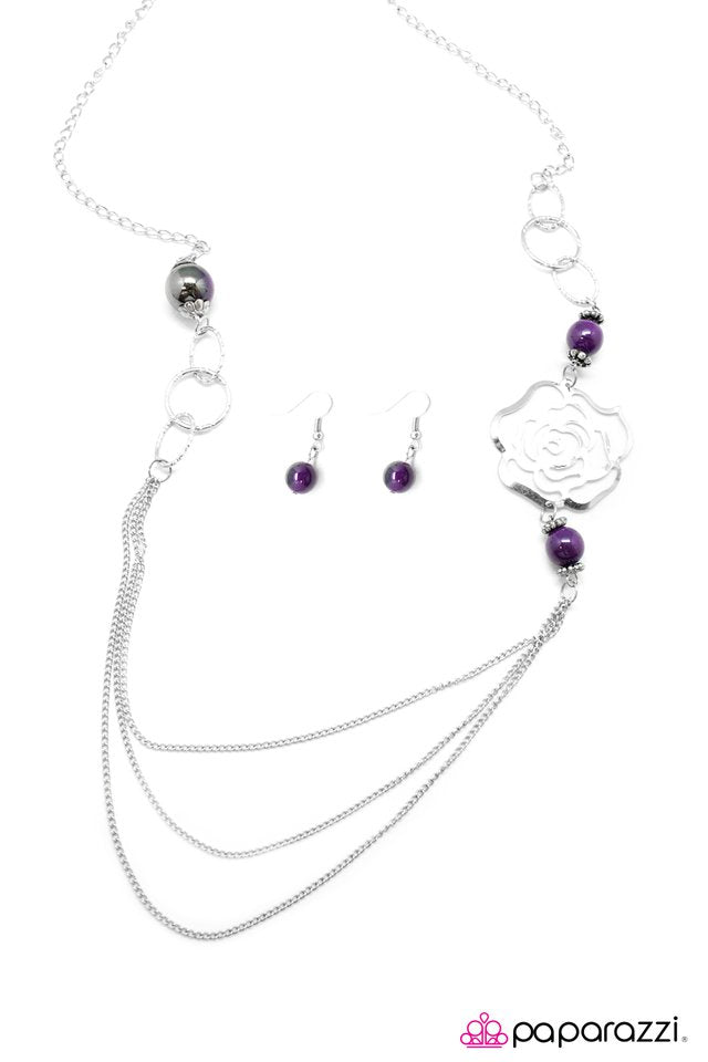 Paparazzi ♥ Oh Happy Days - Purple ♥ Necklace