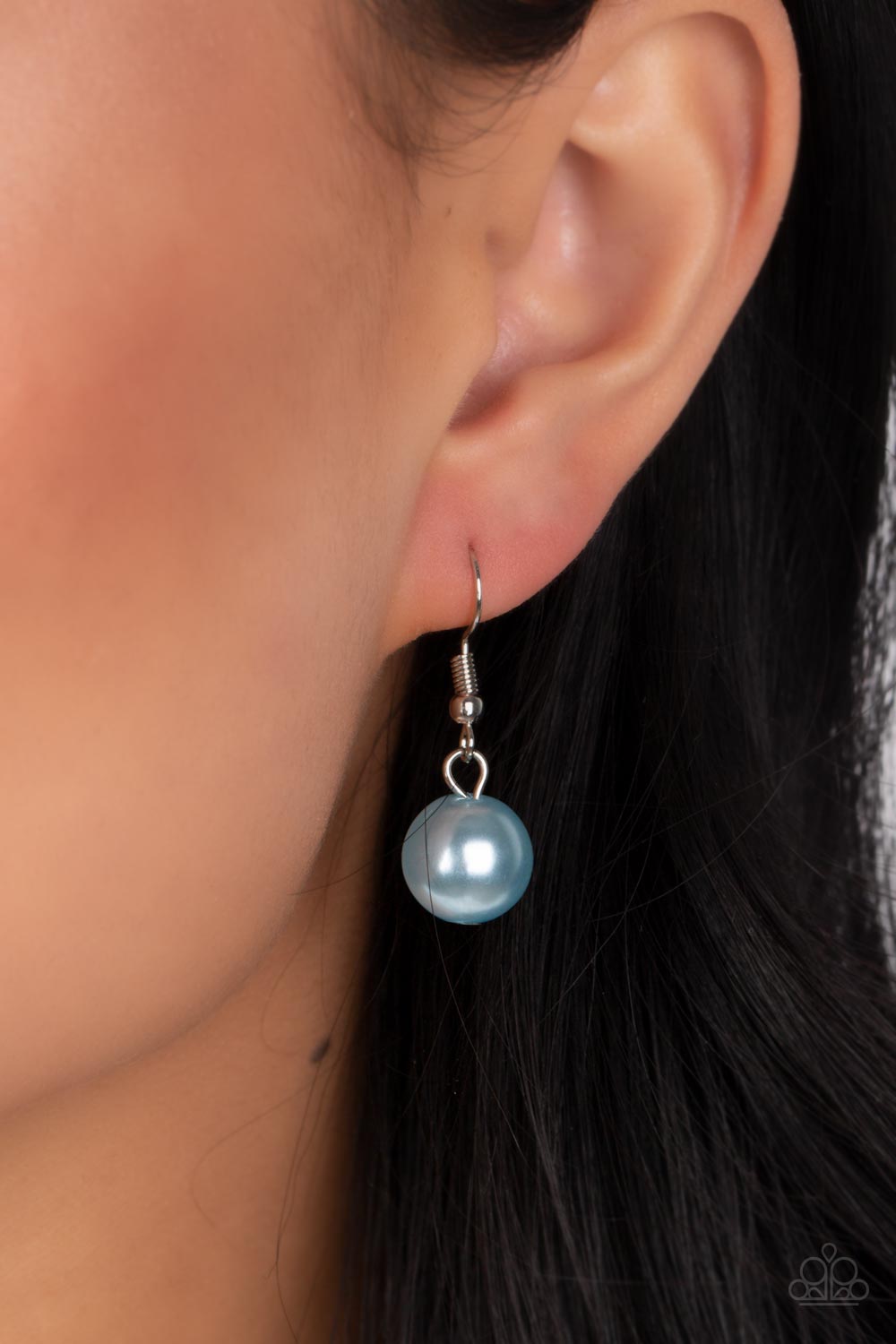 Paparazzi ♥ The NOBLE Prize - Blue ♥ Necklace