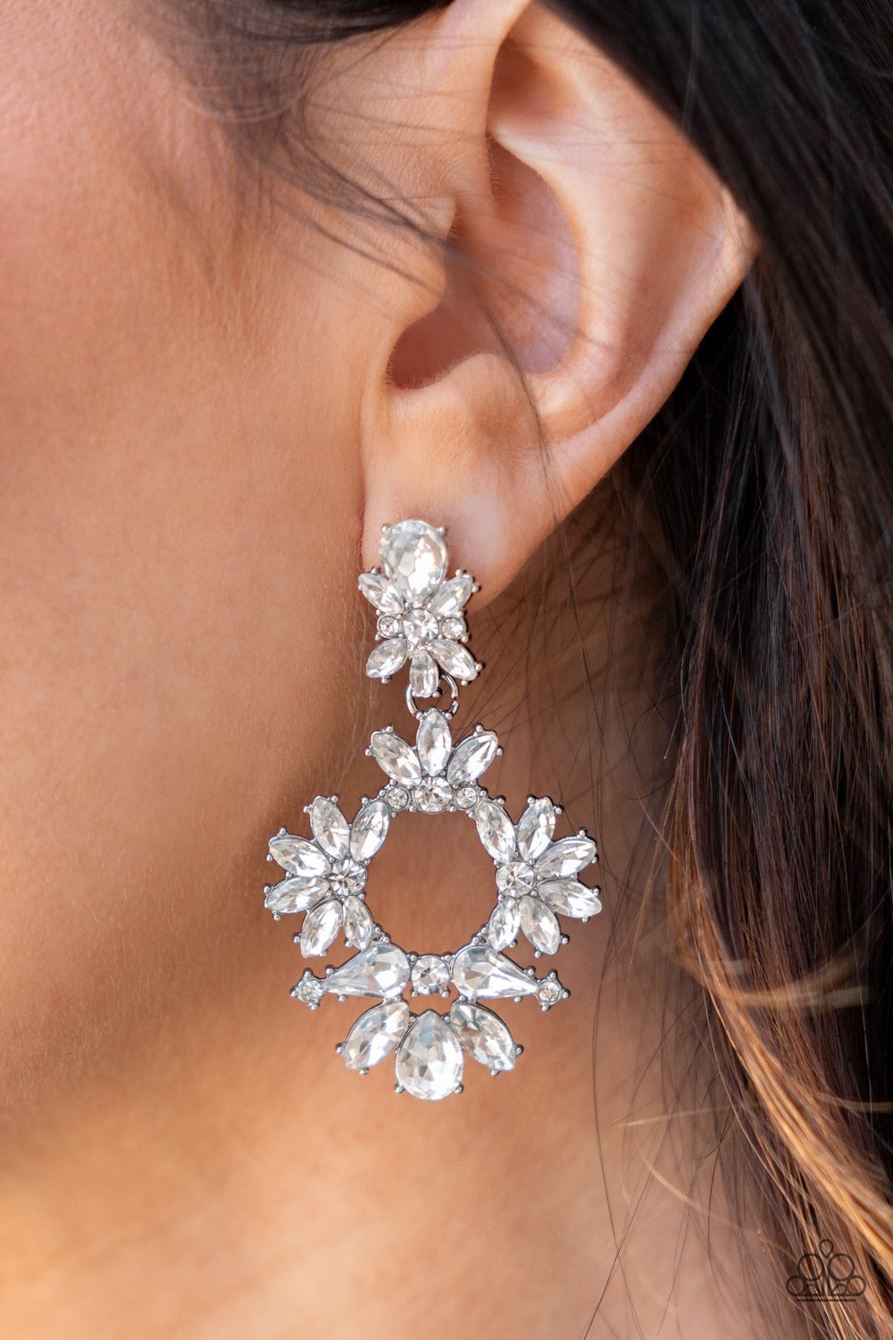 Paparazzi ♥ Leave them Speechless - White ♥ Post Earrings