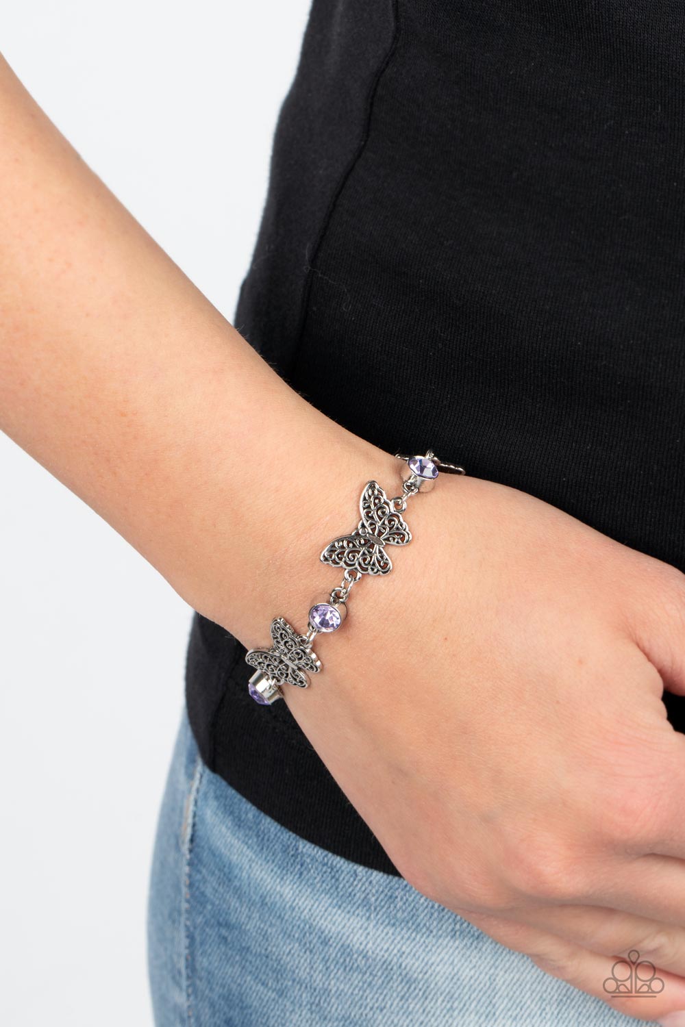 Paparazzi ♥ Has a WING to It - Purple ♥ Bracelet