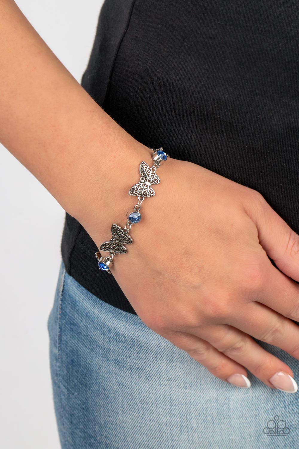 Paparazzi ♥ Has a WING to It - Blue ♥ Bracelet