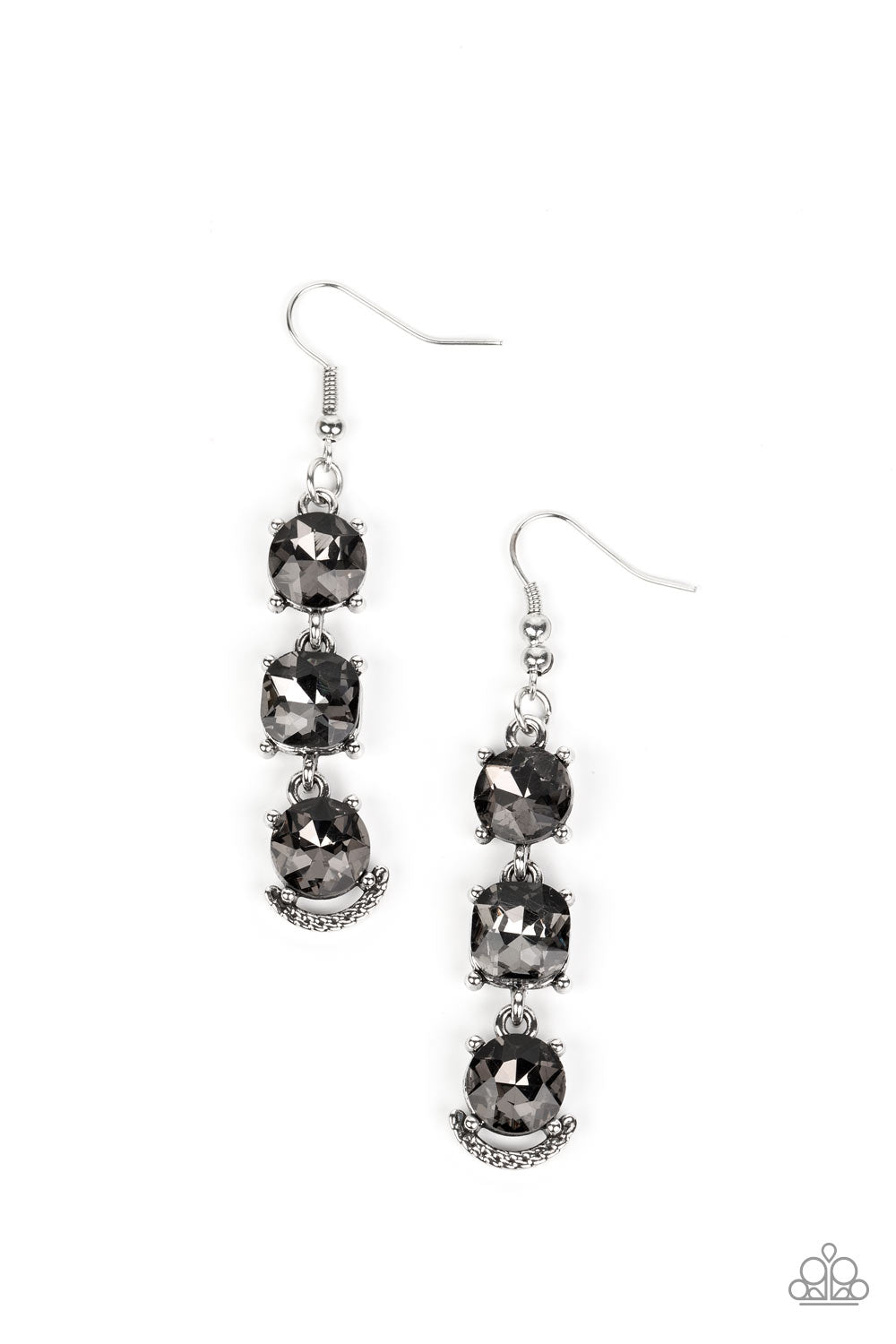 Paparazzi ♥ Determined to Dazzle - Silver ♥ Earrings