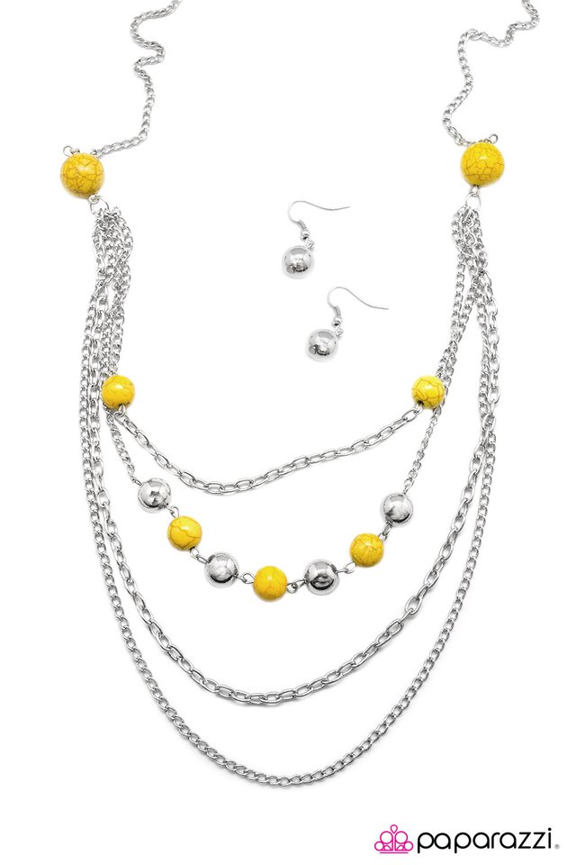 Paparazzi ♥ Roman Holiday - Yellow ♥ Necklace