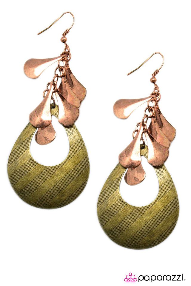 Paparazzi ♥ Hey Mama - Multi ♥ Earrings