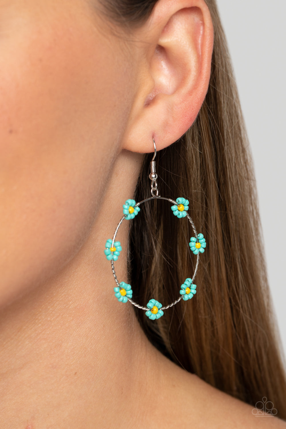 dainty-daisies-blue-p5se-blxx-326xx