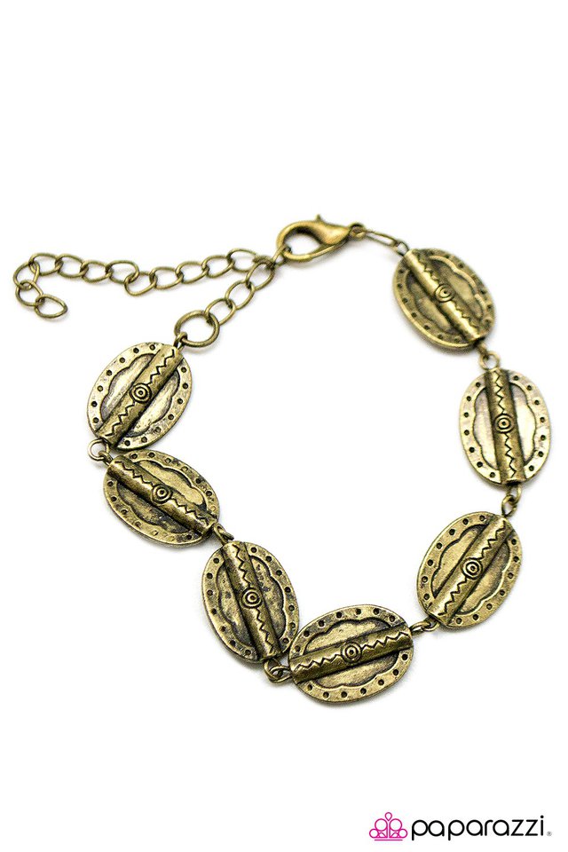 Paparazzi ♥ Incan Inspiration - Brass ♥ Bracelet