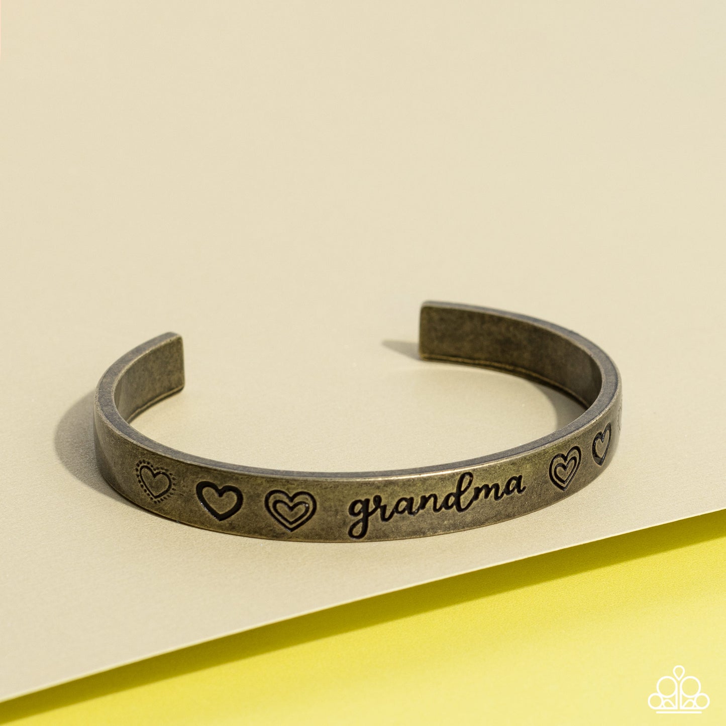a-grandmothers-love-brass-p9wd-brxx-114xx