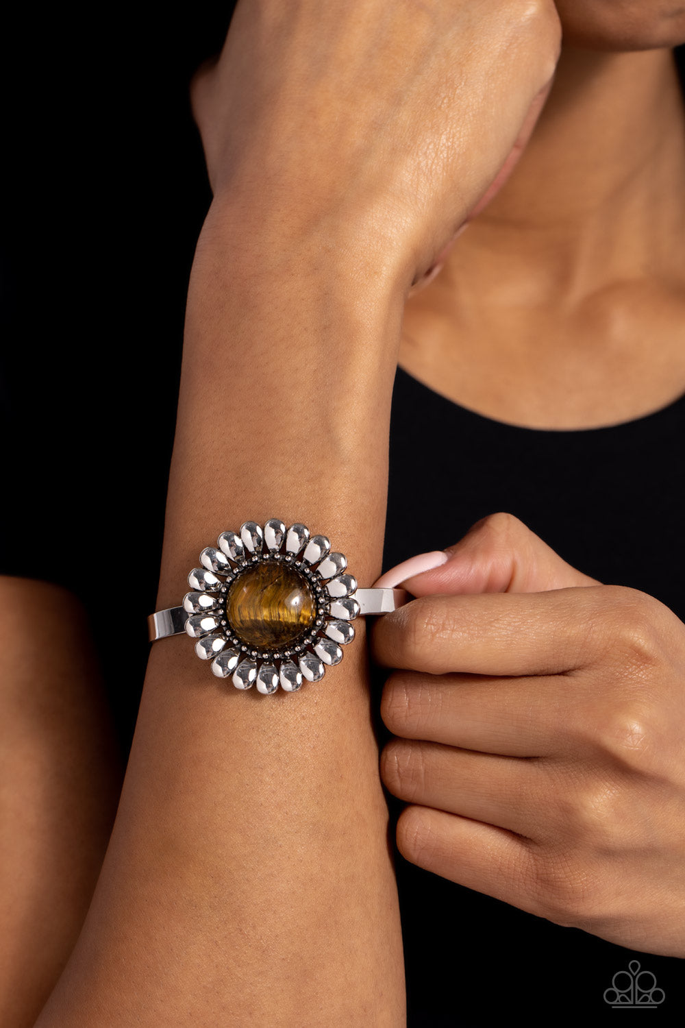 organic-orchard-brown-p9se-bnxx-216xx