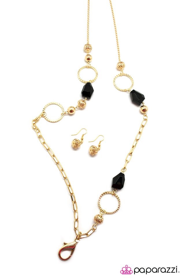 Paparazzi ♥ Rock A Bye Baby - Gold ♥ Lanyard