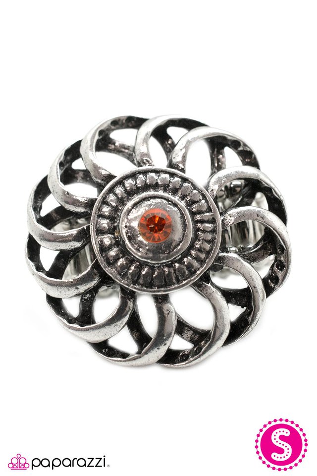 Paparazzi ♥ Spin Doctor - Orange ♥ Ring