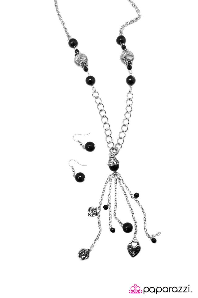 Paparazzi ♥ Love Was Made For Me And You - Black ♥ Necklace