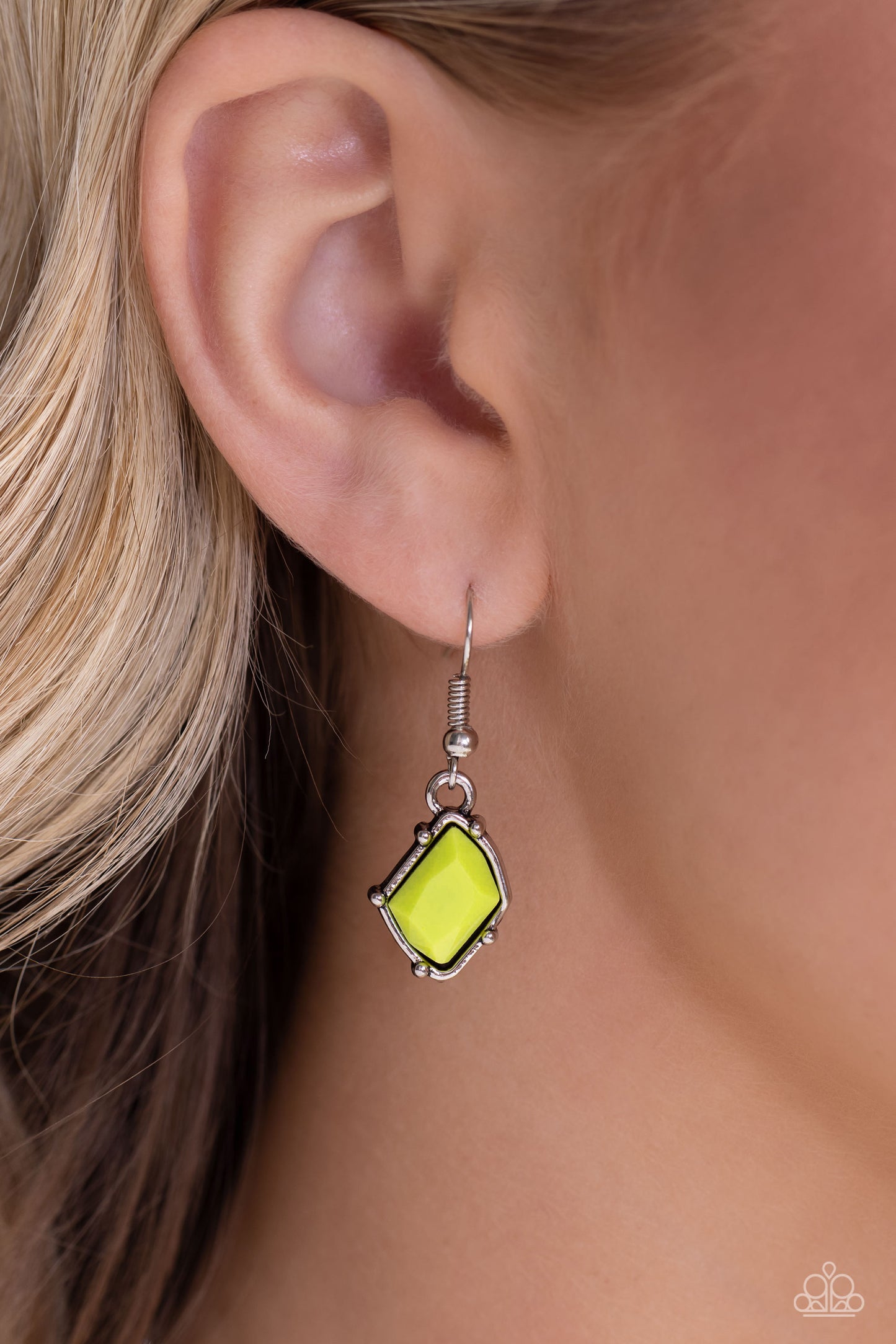 energetic-embers-green-p2st-grxx-119xx