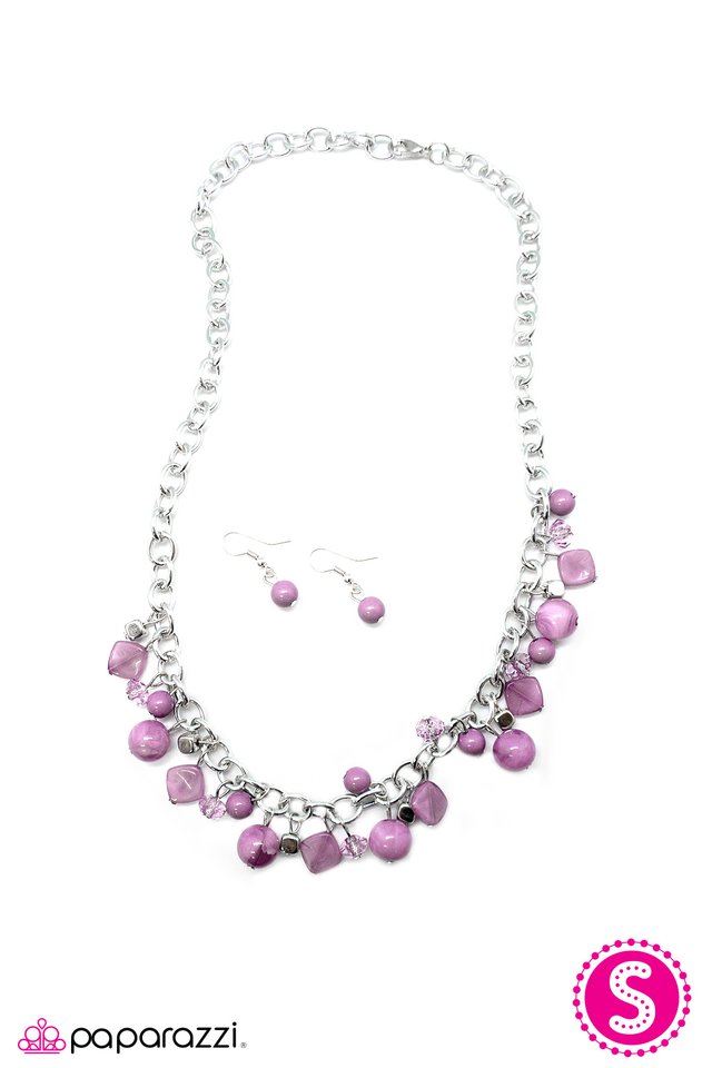 Paparazzi ♥ Catch 22 - Purple ♥ Necklace