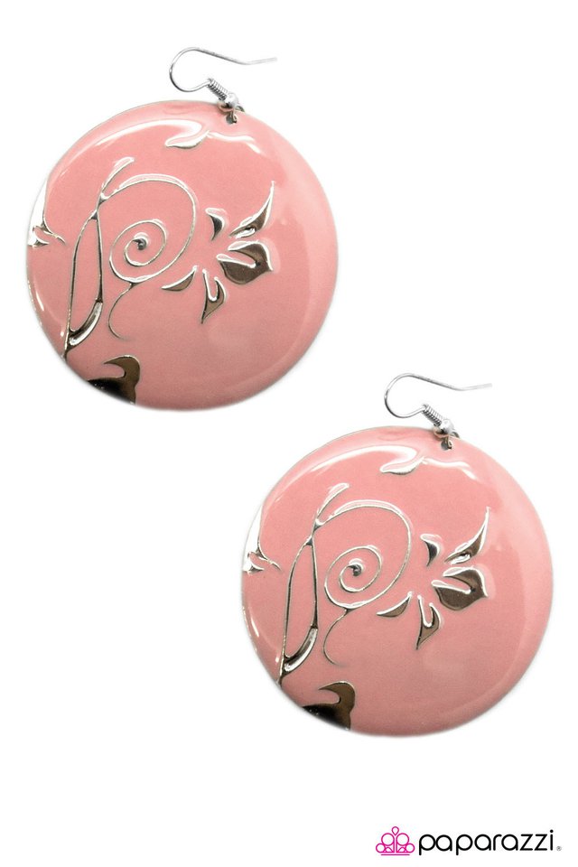 Paparazzi ♥ Belladonna - Pink ♥ Earrings