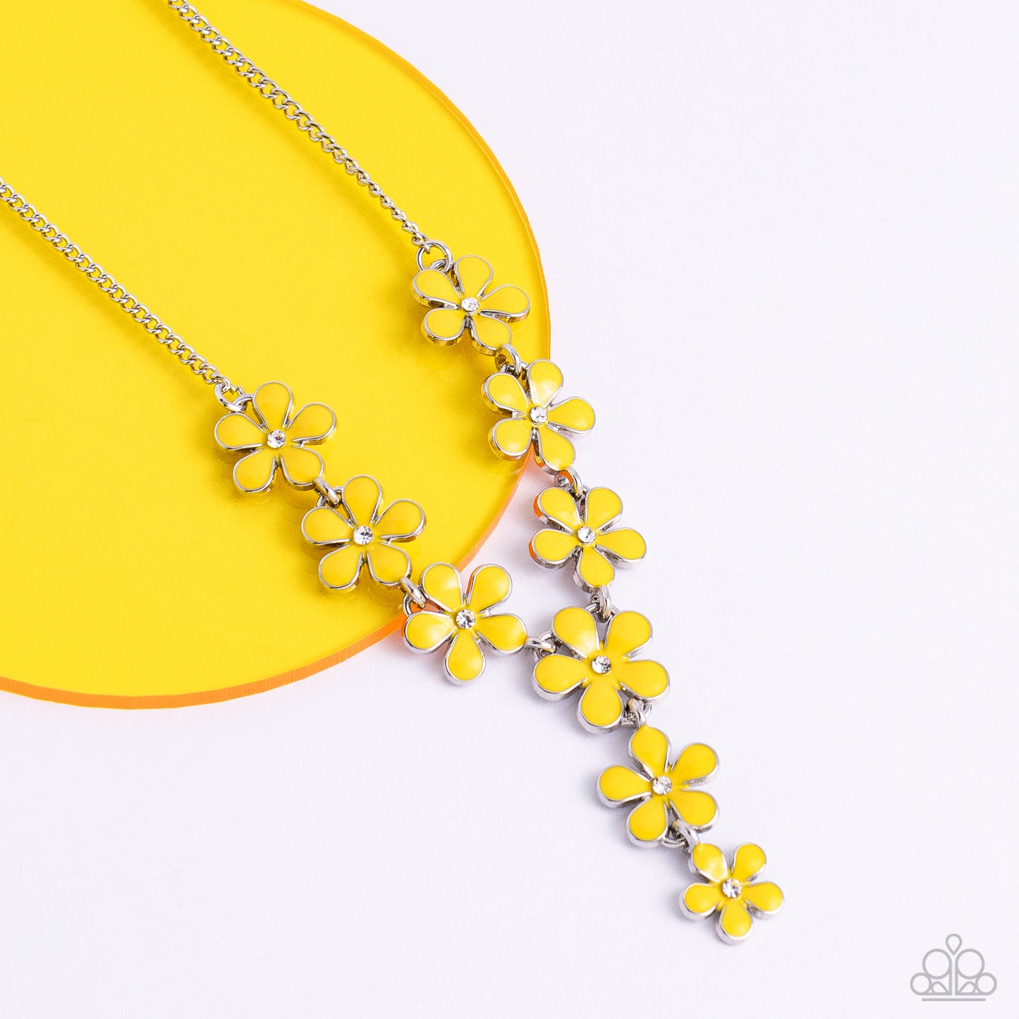 flowering-feature-yellow-p2wh-ywxx-298xx